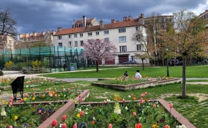 Le square des Saint-Simoniens - Paris 20e