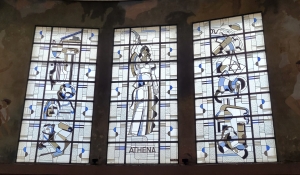 Lycée Hélène Boucher, le hall d'entrée.