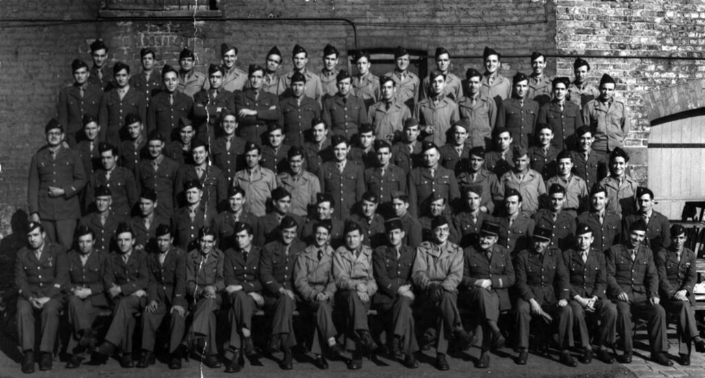 Photographie de La Nueve, prise à Dalton Hall, en Angleterre, au printemps 1944