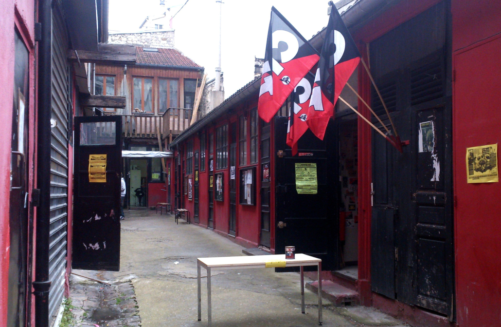 Photographie du Siège parisien de la Confédération nationale du travail en 2014